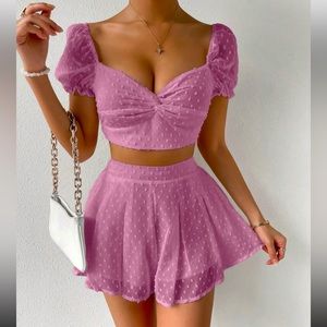 Super cute 2 piece outfit XS. SHEIN. NWT or bag. Never worn. Perfect condition.